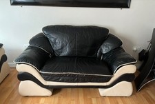 2 & 3 seater Italian leather sofas used great condition. Pet & smoke free home 