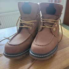 Mens New Caterpillar Boots. Size 10 44 New Without Tags. Never Worn.