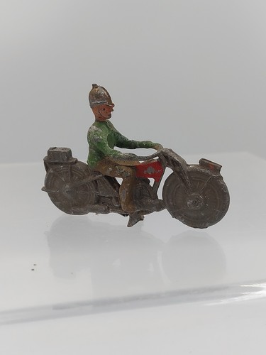 Britains lead soldier - lead,