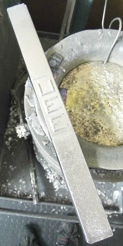 Casting metal 1kg ingot - ingot,