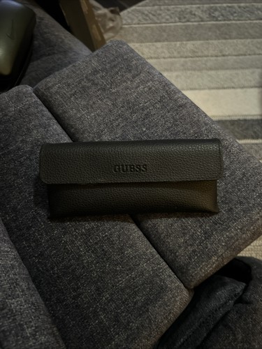 Guess glasses sunglasses case - glasses-,