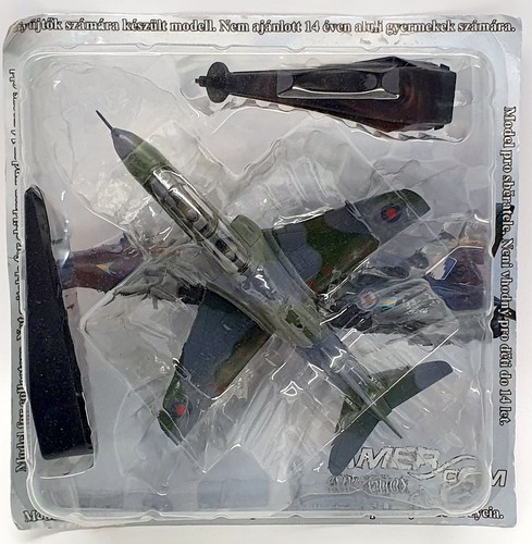 Amercom scale aircraft - 1/72,
