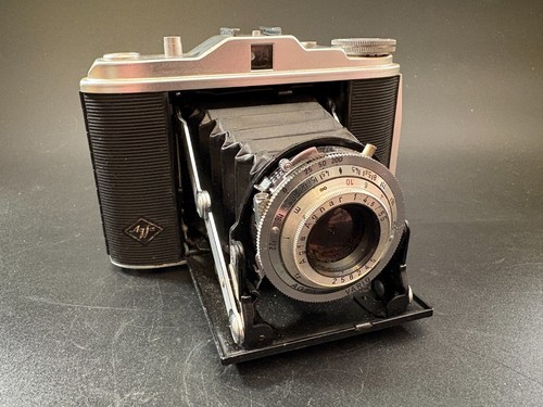 Agfa isolette folding camera - agfa,