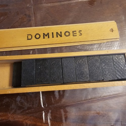 Vintage domino set - set, wise