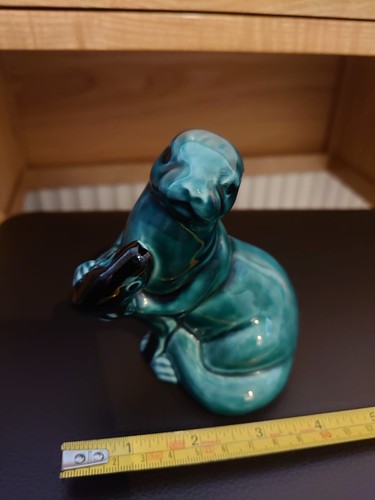 Vintage poole pottery otter - vintage,