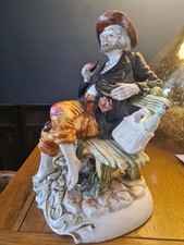 Capodimonte Figurine Tramp On