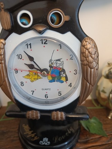 Vintage happy learning owl - happy,