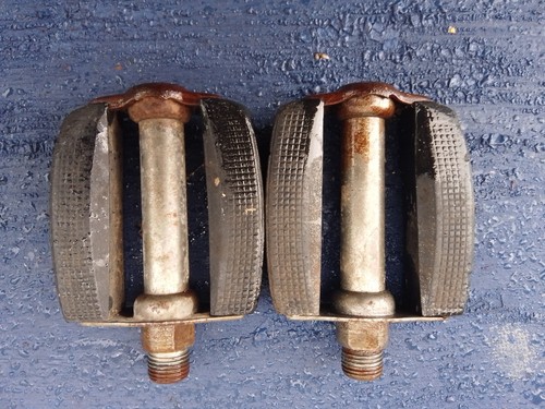 Raleigh budgie pair pedals - budgie,