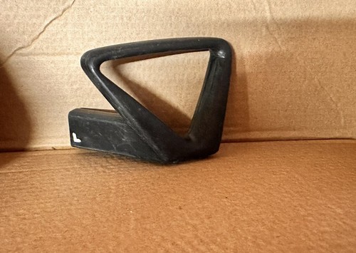 Mercedes benz w124 seatbelt - benz,
