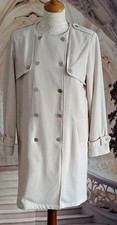 Marks & Spencer, Cream trench