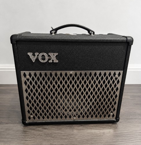Vox valvetronix chrome guitar - vox,