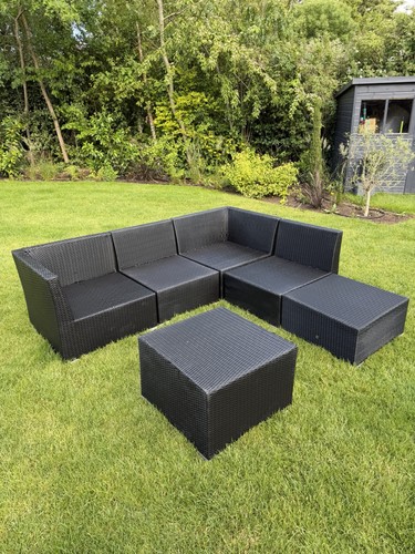 Black rattan wicker - black, corner