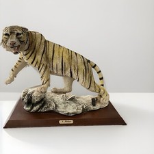 DEAR Tiger Sculpture by A. Belcari