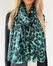Ladies Large Leopard Print