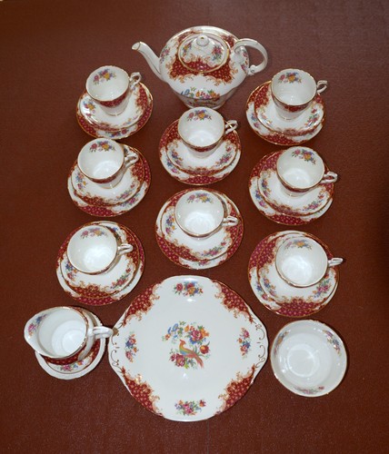 Vintage paragon rockingham red - vintage,