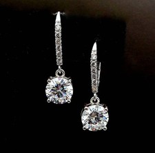 4 CTW Round Cut Moissanite