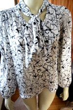 RIVER ISLAND BLACK/WHITE PUSSY