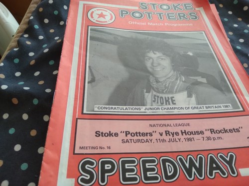 Stoke potters rye house - v,