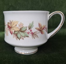 VINTAGE ROYAL STANDARD LYNDALE FINE BONE CHINA TEA CUP