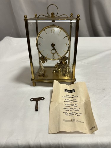 Vintage staggering - vintage,