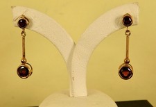 9ct gold garnet stick dangle - stick,