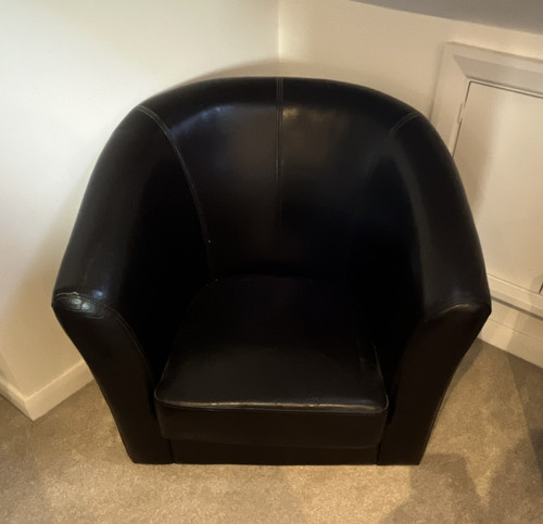 Brown solid tub chair with - solid,