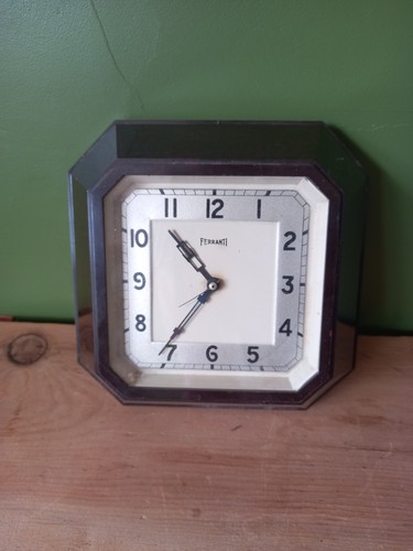 Vintage ferranti 240v bakelite - 240v,