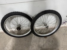 araya 7B Rims With Redline