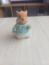 Henry Bushytail part of the Li'l Woodzeez toy line.