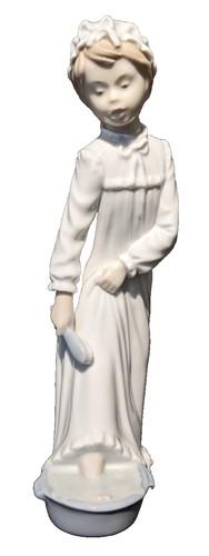 Nao figure lladro - nao, in