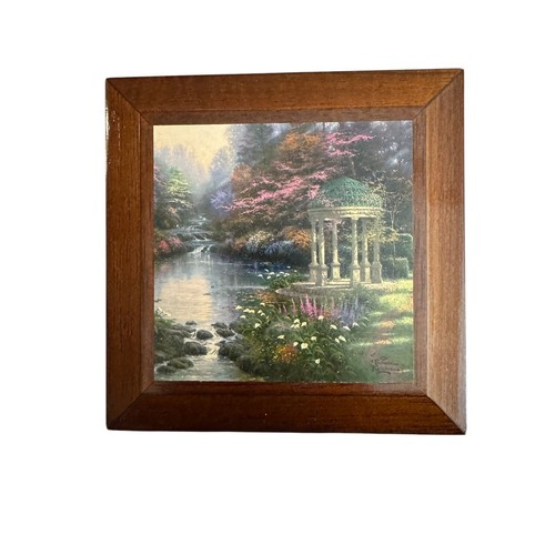 Thomas kinkade avon wooden - avon,