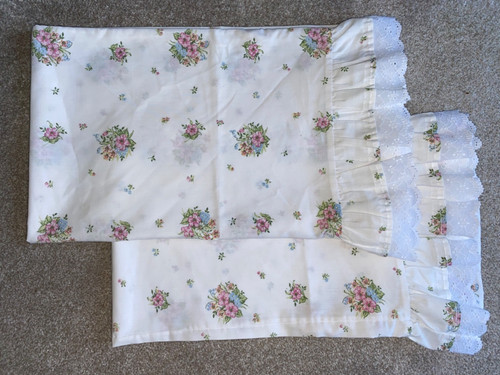 Vintage 1980 pair pillowcase - 1980,
