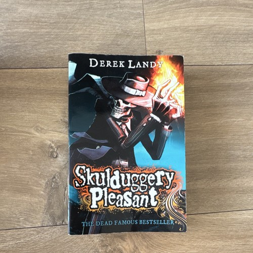 Skulduggery pleasant - skulduggery,