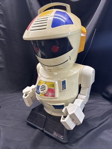 Emiglio toy robot with remote - emiglio,