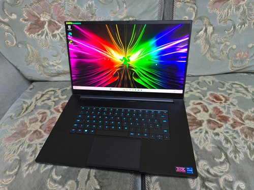 Razer blade 12800h - i7,