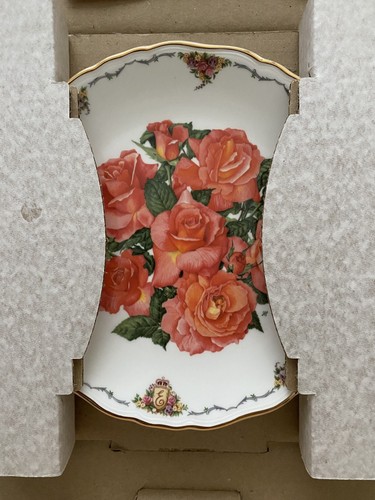 Royal albert plate - royal, plate.