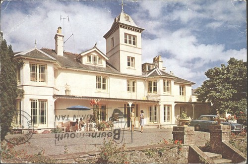 Vintage postcard gabriel court - gabriel,