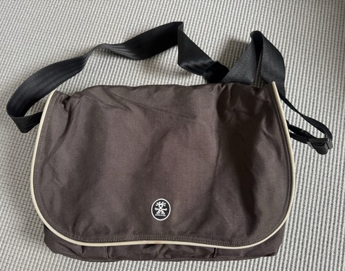 Crumpler silver dig - silver, medium