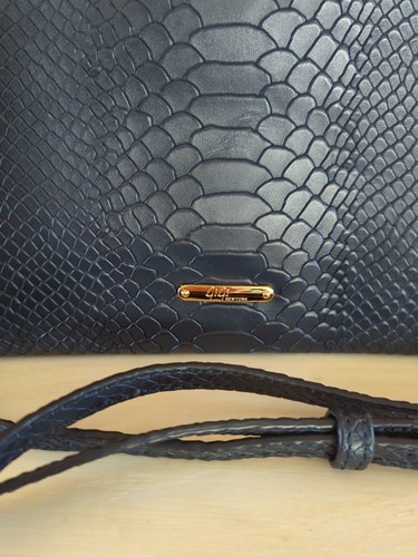 Gigi new york leather purse - leather,