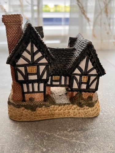 Tudor manor house - tudor,