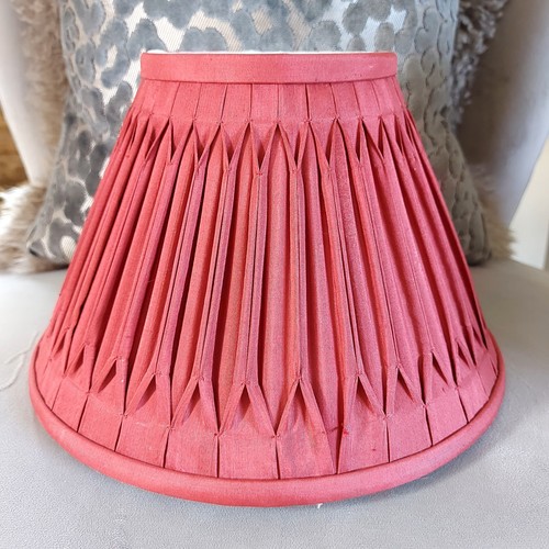 Vintage laura ashley cranberry - laura,