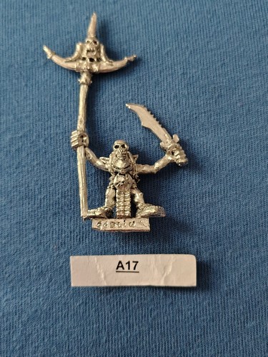 Forest goblin standard bearer - forest,