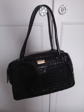 Osprey black leather handbag
