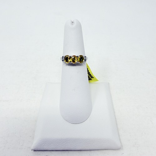 Shop yellow - lc,
