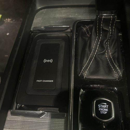 Wireless car charger for - , volvo