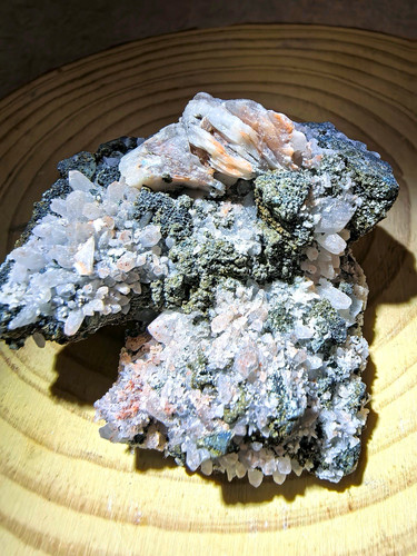 White clear quartz crystal - white/clear,