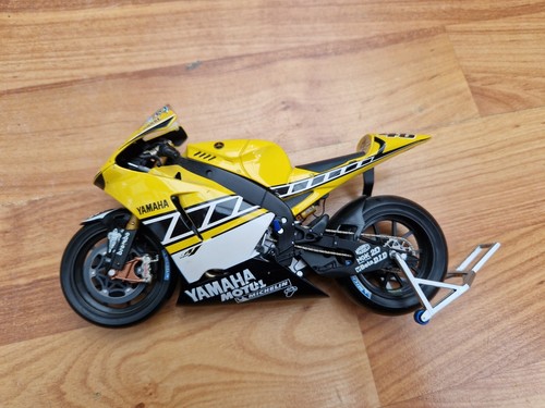 Minichamps yamaha yzr m1 - yamaha, yzr-m1