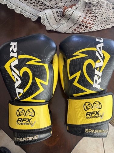 Rival rfx guerrero sparring - rival,