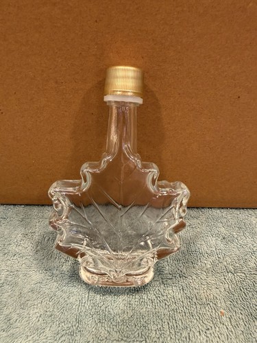 Canadian maple leaf - canadian, clear