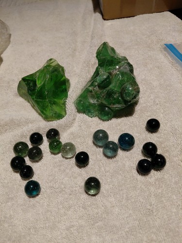 Vtg beautiful green - green, colored